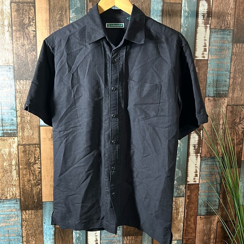 Cubavera small black button down shirt